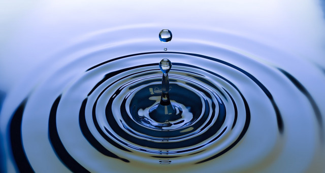 Eau